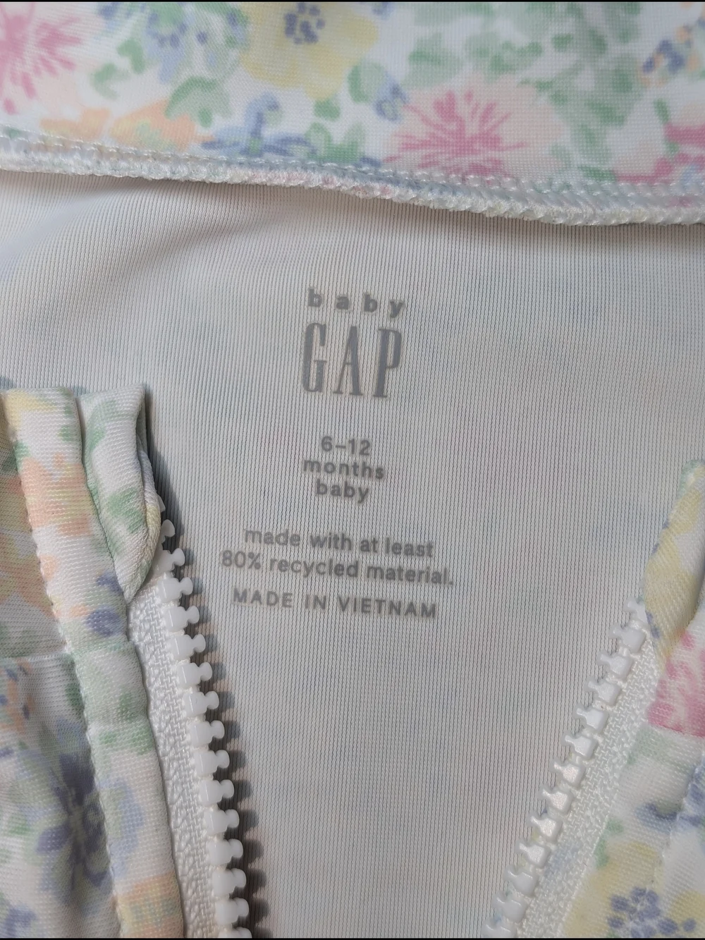 GAP Baby Girl Floral Long Sleeve Swim Rash Guard 6-12 Months Ruffles Pool Beach